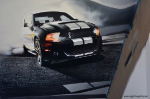 Ford Mustang - skos wnętrza        